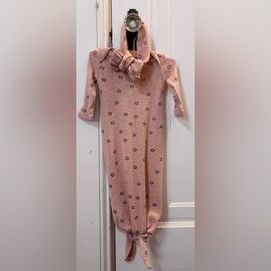 Kate Quinn blush pink knotted gown & headband